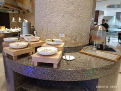 -浦东绿地铂骊酒店-POYA西餐厅(绿地东海岸国际广场店)