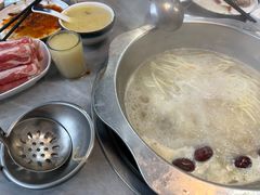 -光头药膳鸡(莱茵小镇店)