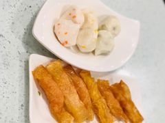 炸腐皮-烹然四季椰子鸡火锅(团结湖总店)
