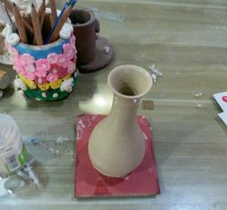 -泥娃娃DIY陶吧(易生活购物公园店)