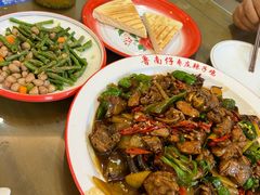 -鲁南仔·滕州炒鸡(经三路店)