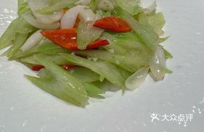 Bamboo Shoots Stir-Fried with Celery