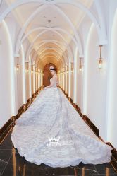 点击看大图 -艾拉·女王婚纱礼服馆