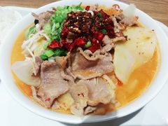 冒小鲜肉-天津大学学五食堂连岗餐饮
