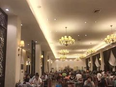-沙龙酒家