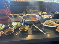 -牛武士寿喜烧·和牛火锅自助(全球首店)