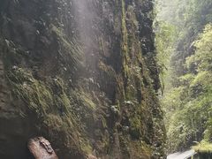 -蝶舞清江·恩施地心谷景区
