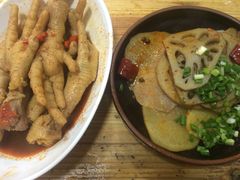 -二孃鸡爪爪(东郊记忆店)