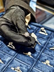 点击看大图 -Cindy Jewelry·钻戒·彩色宝石