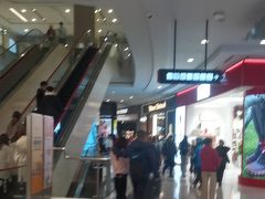 -上海来福士广场