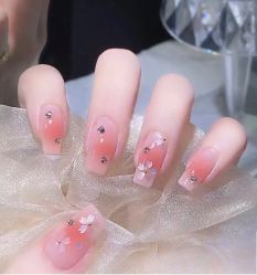 -悦指间美甲美睫
