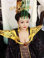 点击看大图 -盘子女人坊古装写真摄影(长春总店)