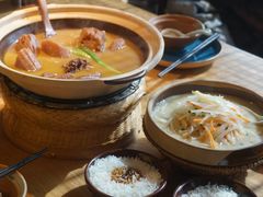-吃饭皇帝大土家民族菜(正大广场店)