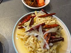 -金龙烧烤·牛肉面(西塔店)