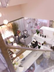 -新蝶变皮肤管理中心