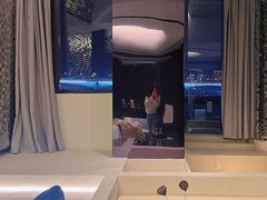 -Yolo私汤温泉设计师酒店(重庆南滨路店)
