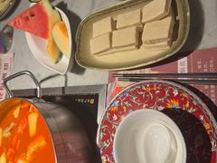 -尚尚仙·酸汤猪手·猪肚鸡火锅(华联万柳购物中心店)