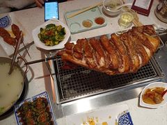 -呼伦贝尔烤羊·蒙古烤羊排(南田路总店)