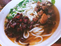 -花溪王记牛肉粉(四季花溪商场店)