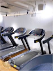 -变画·发型STUDIO