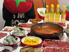 -毛辣果·贵州红酸汤牛肉火锅(西单店)