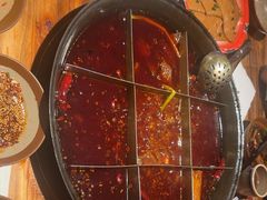 -周小明火锅(黑金冠社区店)