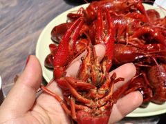 -巴厘龙虾·榜首油焖大虾(音乐学院·沿江酒馆店)