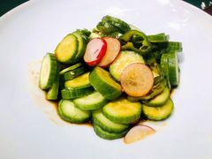 阿妈泡黄瓜-九十九顶毡房(阜石路店)