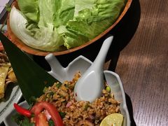 -大头虾越式风味餐厅(光明广场店)