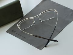 -目艮眼镜SHOWROOM(品牌集合店)