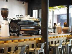 -Metal hands·铁手咖啡