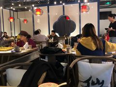 大堂-尚尚仙·酸汤猪手·猪肚鸡火锅(华联万柳购物中心店)