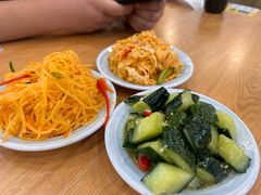 -小灶派· 地道兰州牛肉面(宏发大厦店)