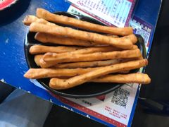 小油条-马路边边 传媒大学店
