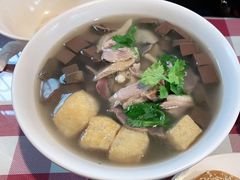 -苓记南京鸭血粉丝.皮肚面(县东巷店)