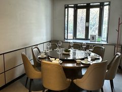 -吕氏焗小鲜•花园餐厅(八大关店)