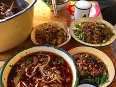 -拈签一笑黄牛肉辣卤串串