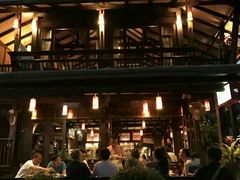 -Dash Teak House