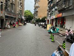 -胖子水煮(铁路三村无任何分店)