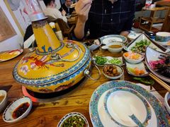 -毛辣果·贵州红酸汤牛肉火锅(西单店)