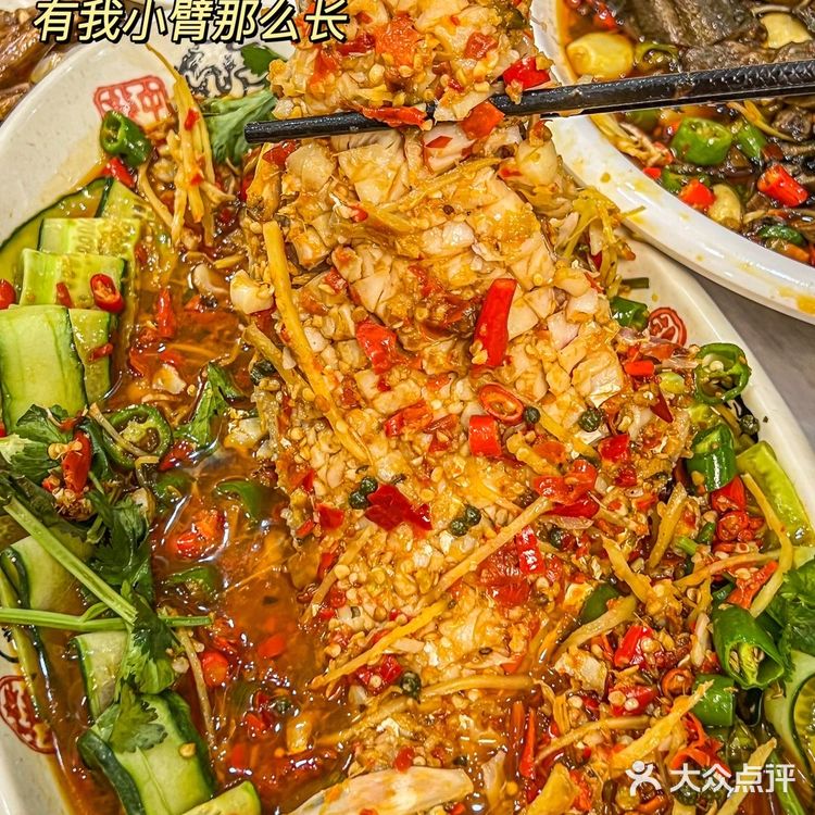 成都坠地道的自贡江湖菜‼️爆浆鱼蛋面好吃哭