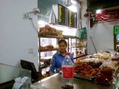 -护国寺小吃(东四店)
