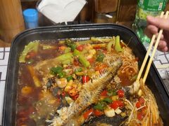 -云晓光头烧烤吧(盛夏店)