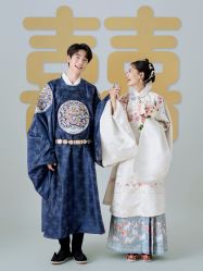 -绽放摄胶片摄影工作室