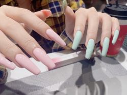 -丽心自助美甲美睫