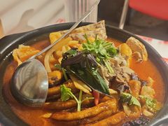 -老表记广西宵夜螺蛳鸭脚煲(东盟店)