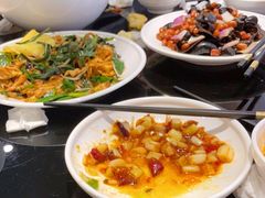 -皇城根·烤鸭·鱼头·家常菜(欧亚大观乐活城店)