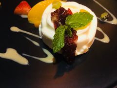 -YUE·6·西式融合餐厅(外滩六号店)