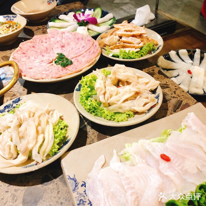 小龙坎老火锅图片