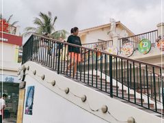 -亚龙湾亚泰商业街